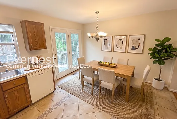 2 bed, 3.5 bath, 1415 sqft, $2,195 — Photo 4