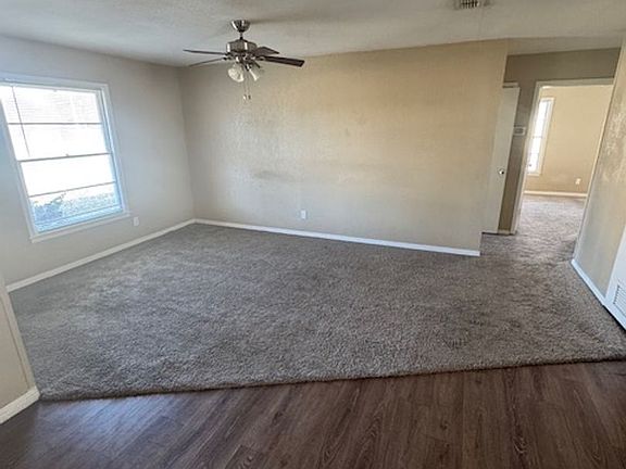 3rd image of 2347 Edgemont Dr
