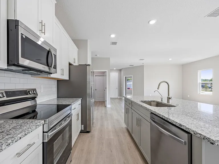 495 Harrison St SW — Photo 14