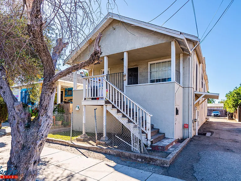 777 State St #B — Photo 9