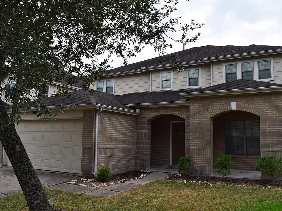 15510 Liberty Bluff Dr