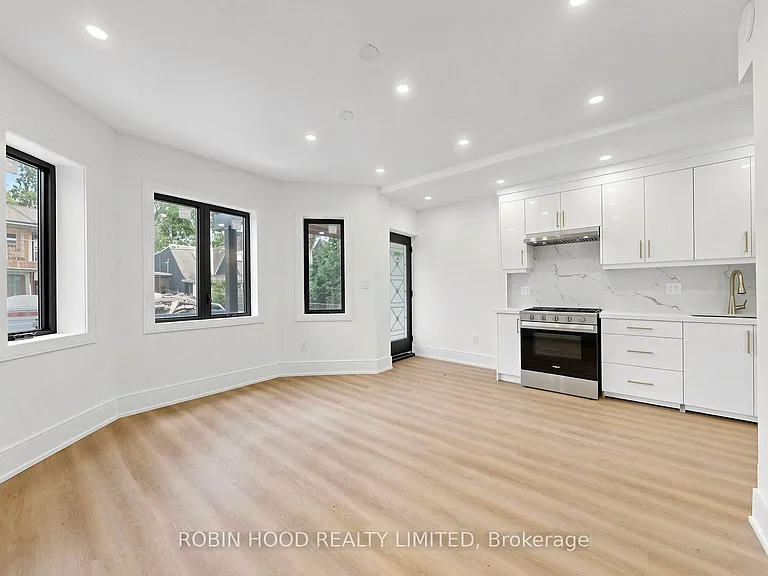 24 Callender St #1 — Photo 3