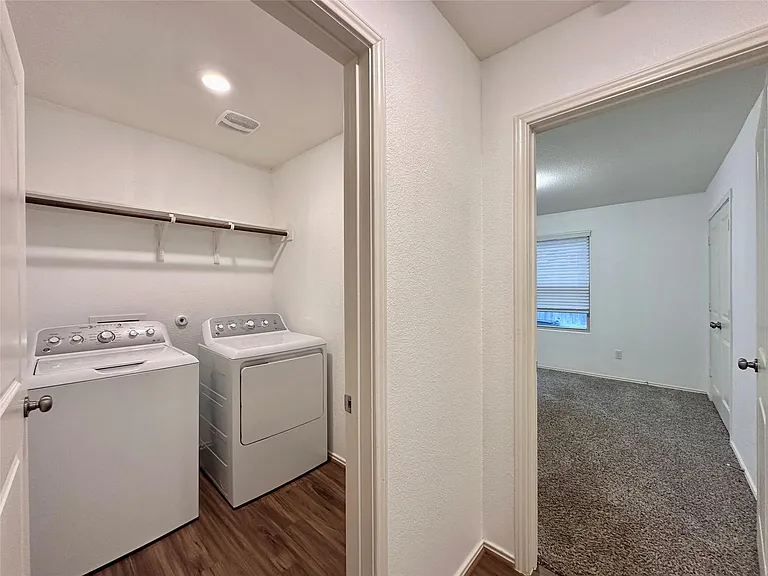 6508 Cetone Ter — Photo 15