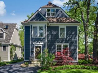 1118 Franklin St, Downers Grove, IL 60515