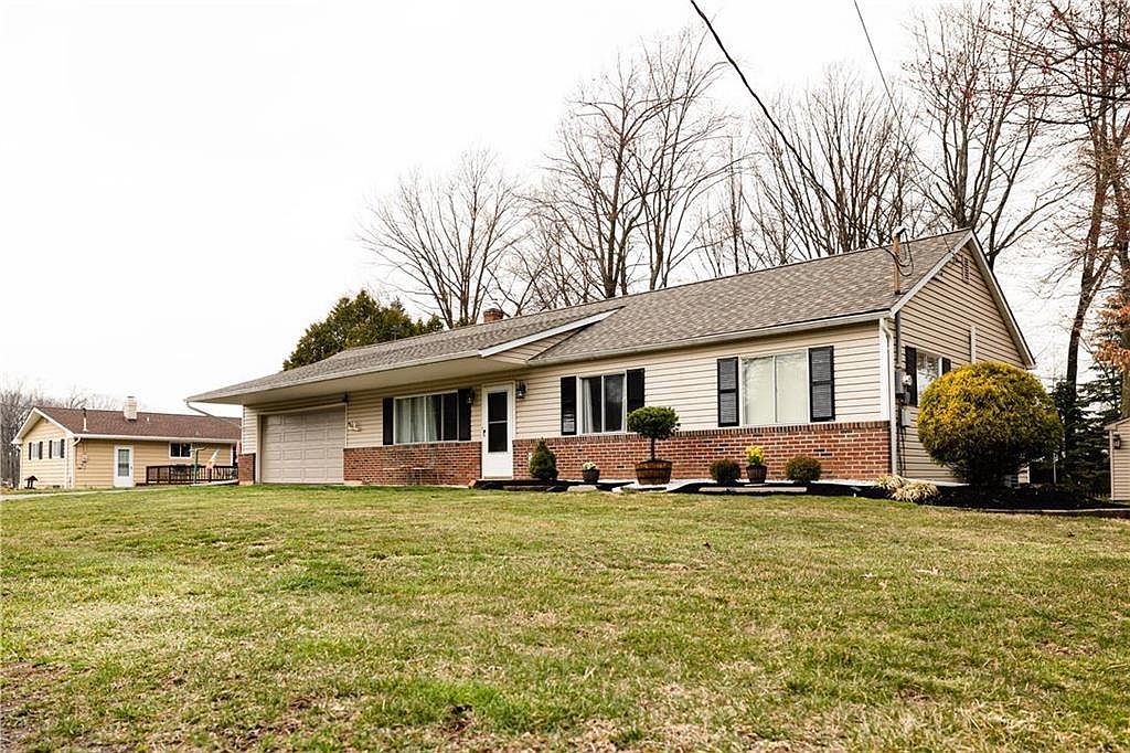 115 W School St, Alburtis, PA 18011 Zillow