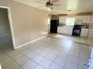 9658 Carbondale Dr W, Jacksonville, FL 32208