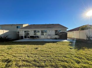 620 Brittania Rd, Hemet, CA 92543