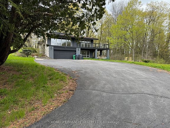 2nd image of 17 Keily Cres