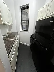 Rented by Salon Realty Corp