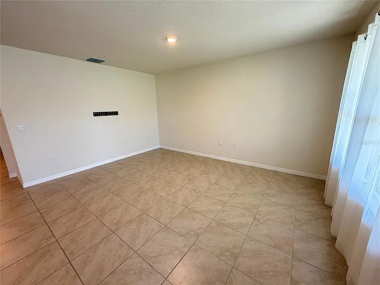 4063 Alissa Ln — Photo 9