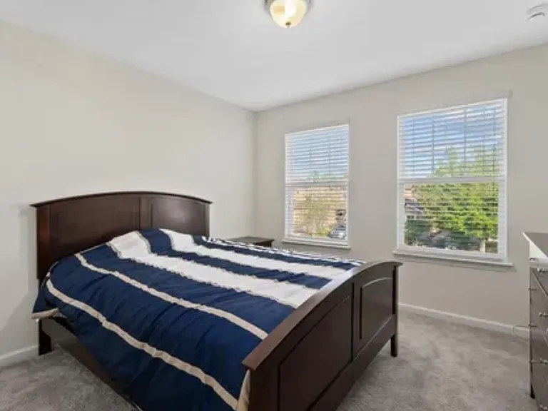 11811 Meadowgate Pl — Photo 9