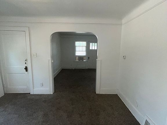 5th image of 15534 Evergreen Ave #2B-1BA-850SQFT