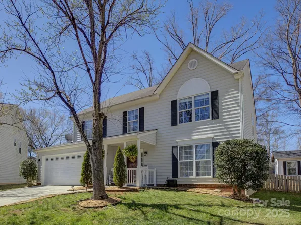 6527 Spanish Moss Ln, Charlotte, NC 28262
