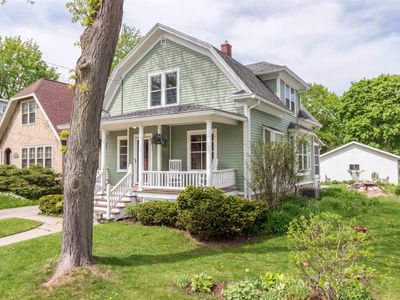 1137 Emilie St, Green Bay, WI, 54301