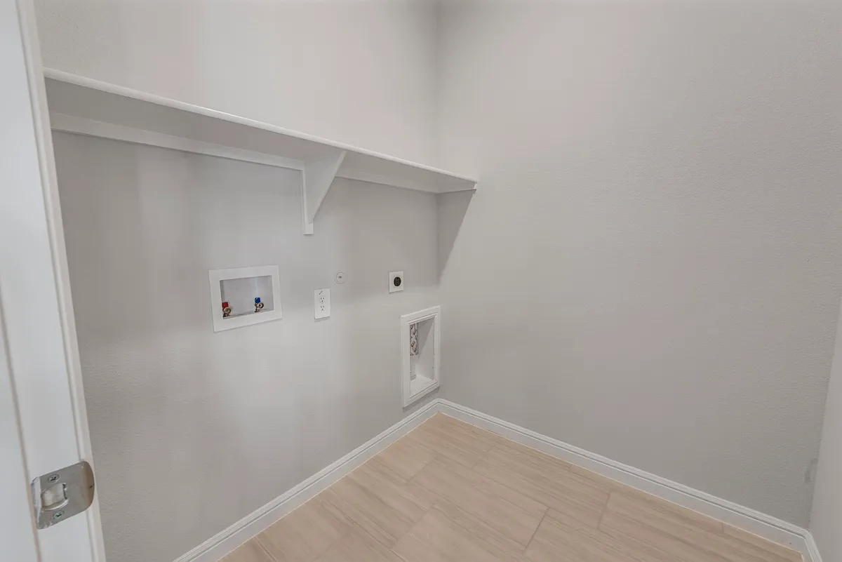 Building Photo - 14546 Gorge Dr