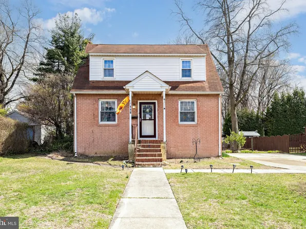 118 W Mill Rd, Maple Shade, NJ 08052
