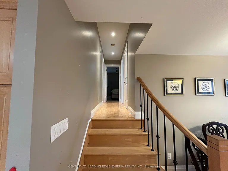 5 Southdale Dr — Photo 13