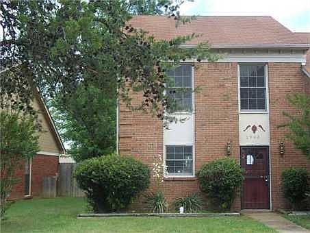 1st image of 2943 Charlestowne Pl