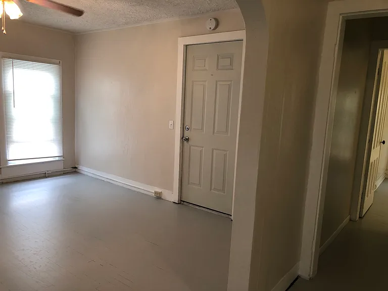19 Havens Ave #2 — Photo 3