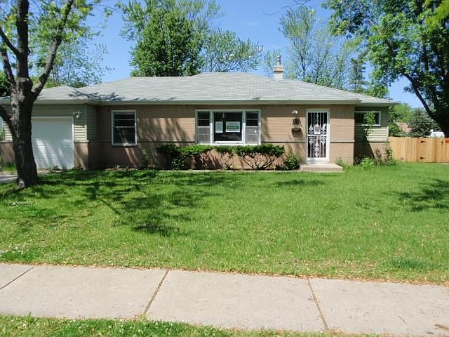 1st image of 90 Bradley Ln