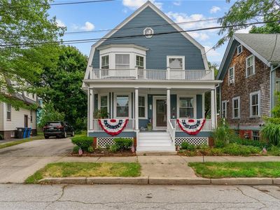 161 Ocean Ave, Cranston, RI, 02905