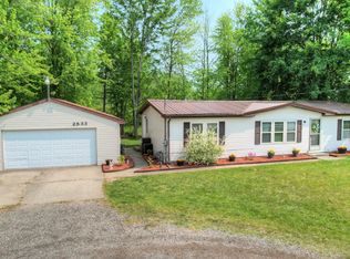 2533 Patterson Rd, Wayland, MI 49348