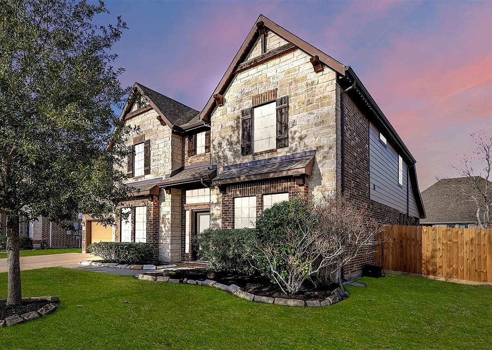 1st image of 12406 Agate Lane