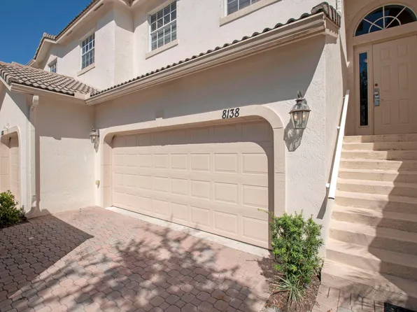 8138 Carnoustie Pl, Port Saint Lucie, FL 34986
