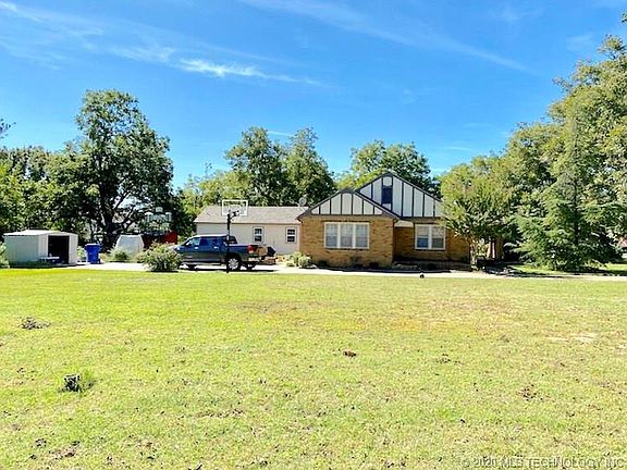 5th image of 503 Country Club Dr