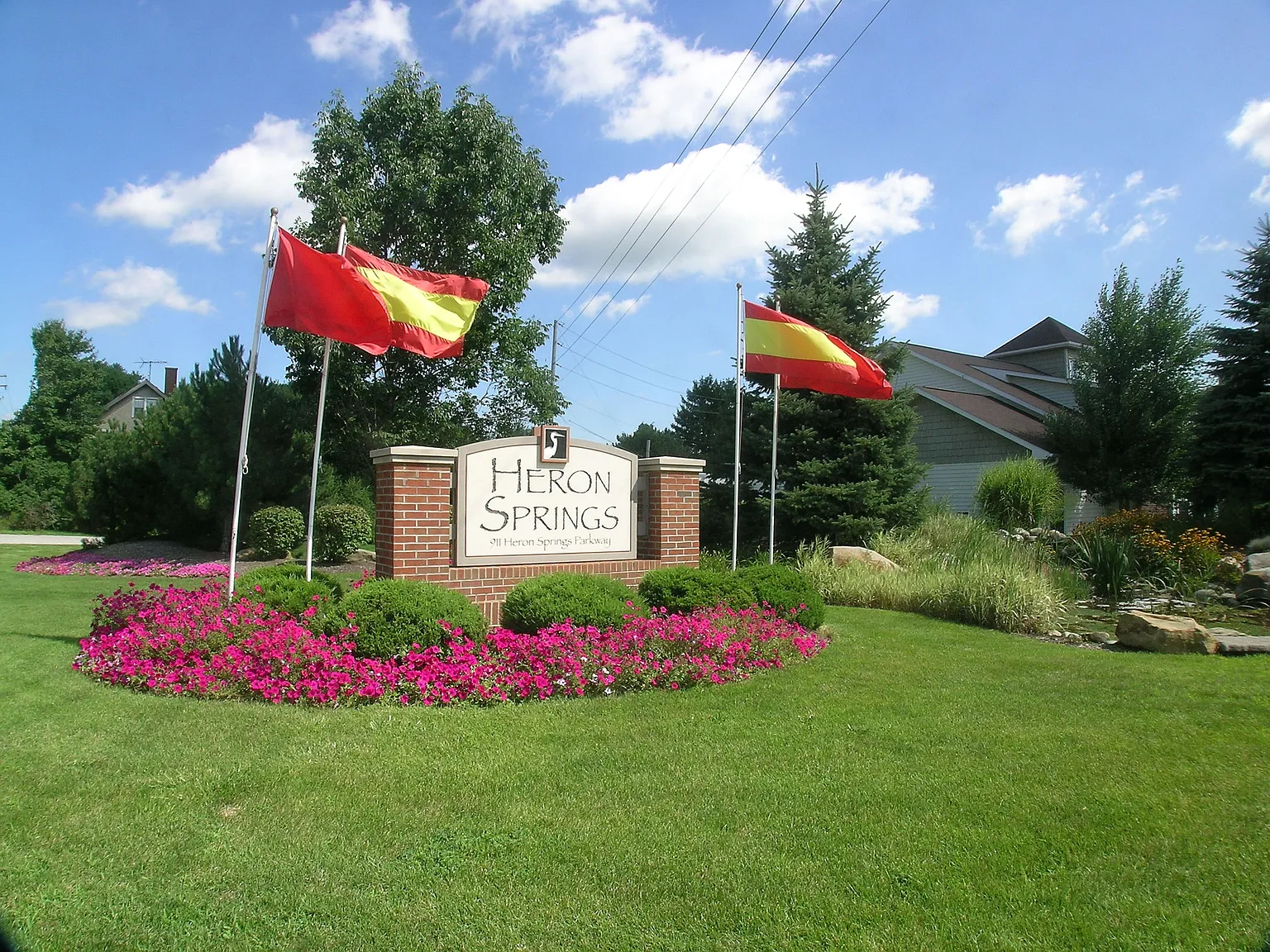 Heron Springs Apartments — Photo 1