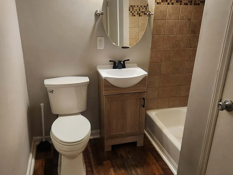 112 Emerald Cir — Photo 4