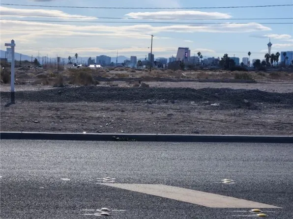 Brooks Ave, North Las Vegas, NV 89030