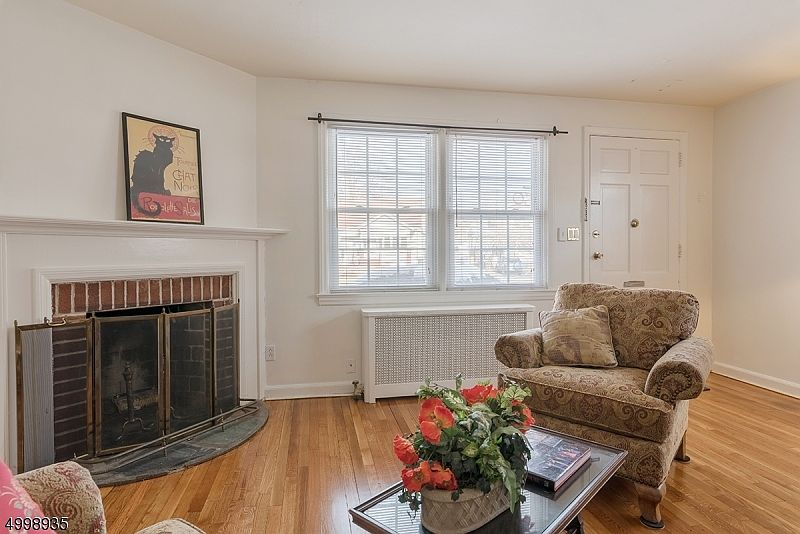 1st image of 299 Elmwood Ave #299