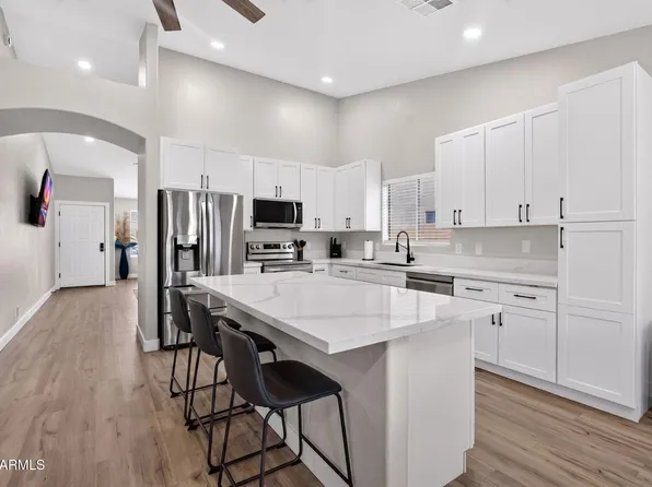 8947 W SIERRA VISTA Drive, Glendale, AZ 85305