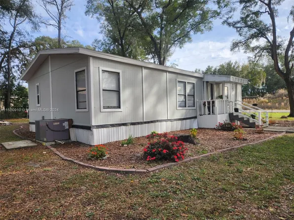 11045 NW 7th St, Ocala, FL 34482