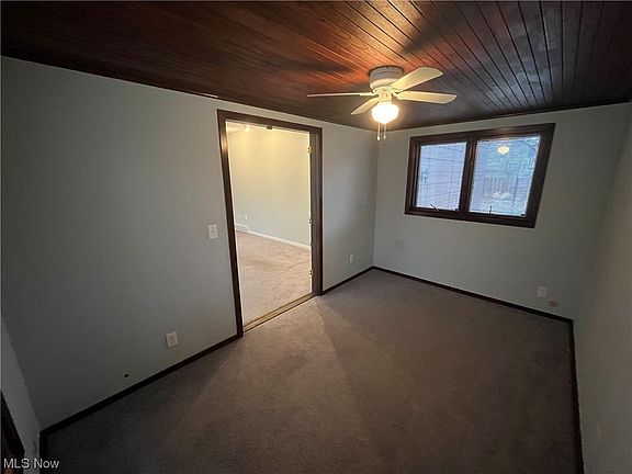 3rd image of 75 E 214th St