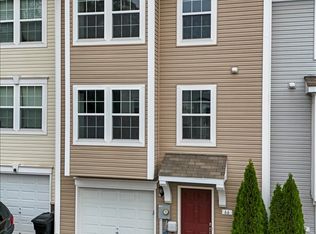 66 Antigua Dr, Hedgesville, WV 25427