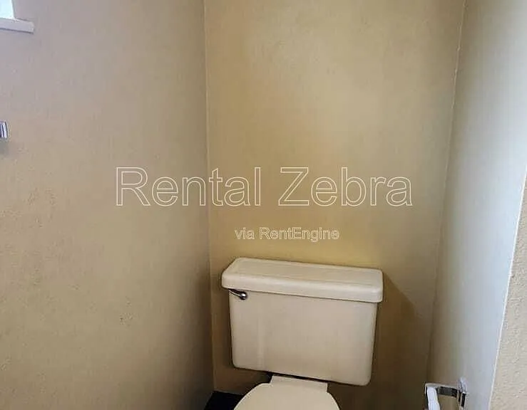543 Kathryn Ct — Photo 16