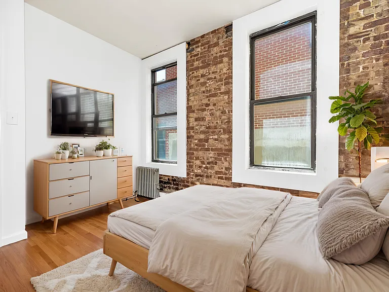 303 Broome St #20 — Photo 3