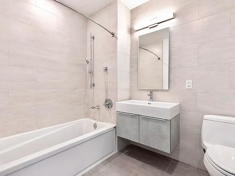 144-74 Northern Blvd #8C — Photo 7