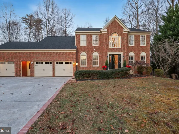 12244 Silent Wolf Dr, Manassas, VA 20112