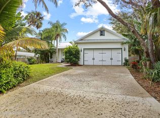 225 Pelican Dr, Melbourne Beach, FL 32951