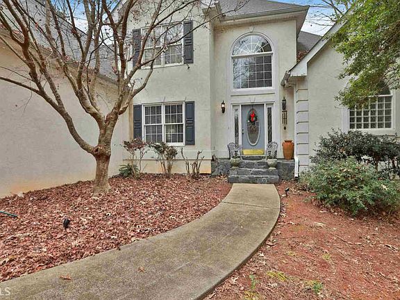 4th image of 45 Aynes Ct