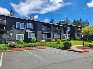 9410 SW 146th Ter APT 4, Beaverton, OR 97007