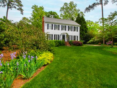 1904 Victoria Rd, Raleigh, NC, 27608