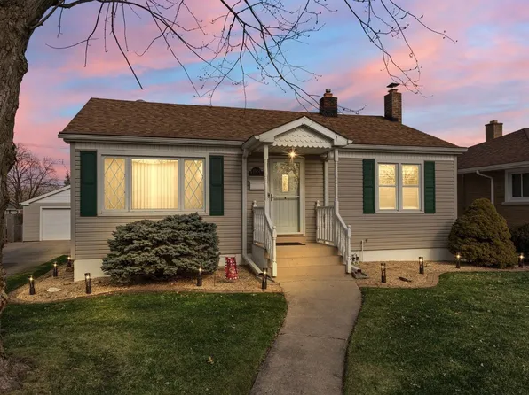 3327 Highway Ave, Highland, IN 46322