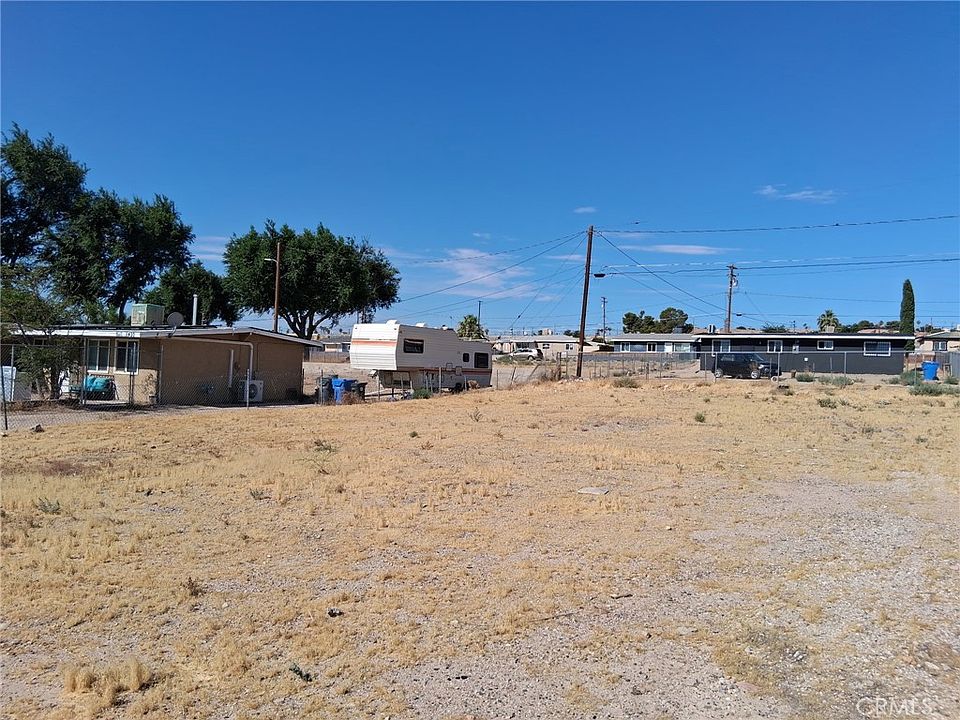 2nd image of 1426 Sage Dr #59