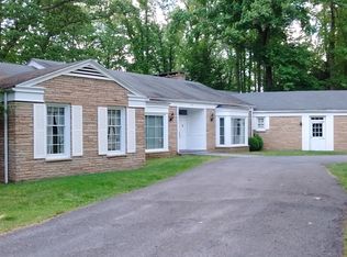 1208 Briercliff Rd, Bridgeport, WV 26330