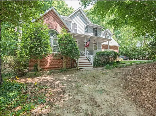8531 Hillcreek Dr, Midlothian, VA 23112