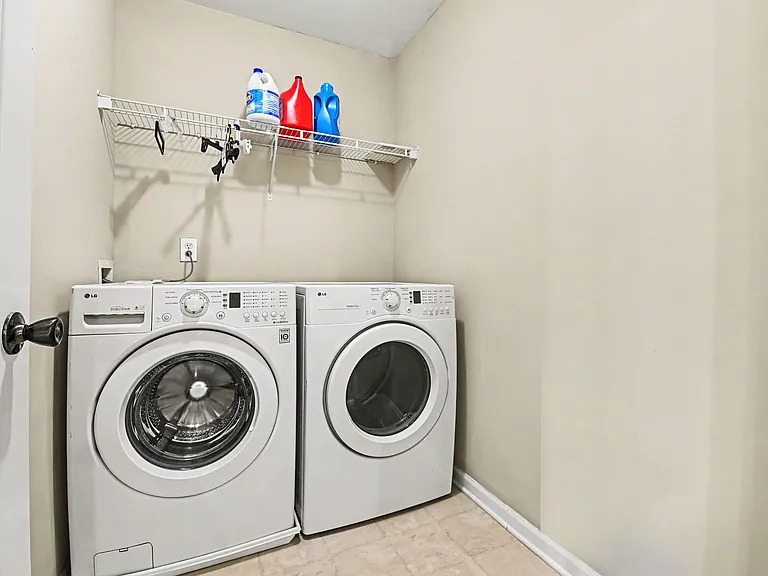 1533 Endurance Hill Dr NW — Photo 24